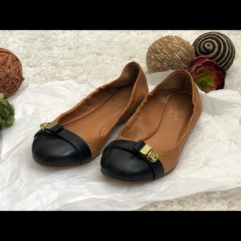 Coach leather flat - size 5 - brown / black